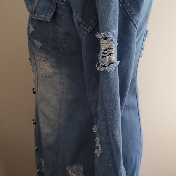 Distressed Jean Jacket - Picture 4 of 5
